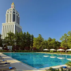 ***** Otel Sheraton Gürcistan