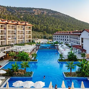 4* Otel Ramada By Wyndham Akbuk